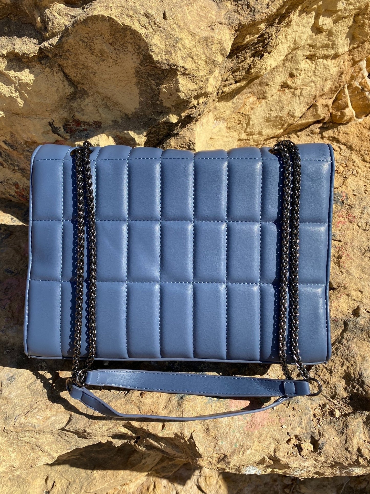 Quilted Chain Strap Shoulder Bag